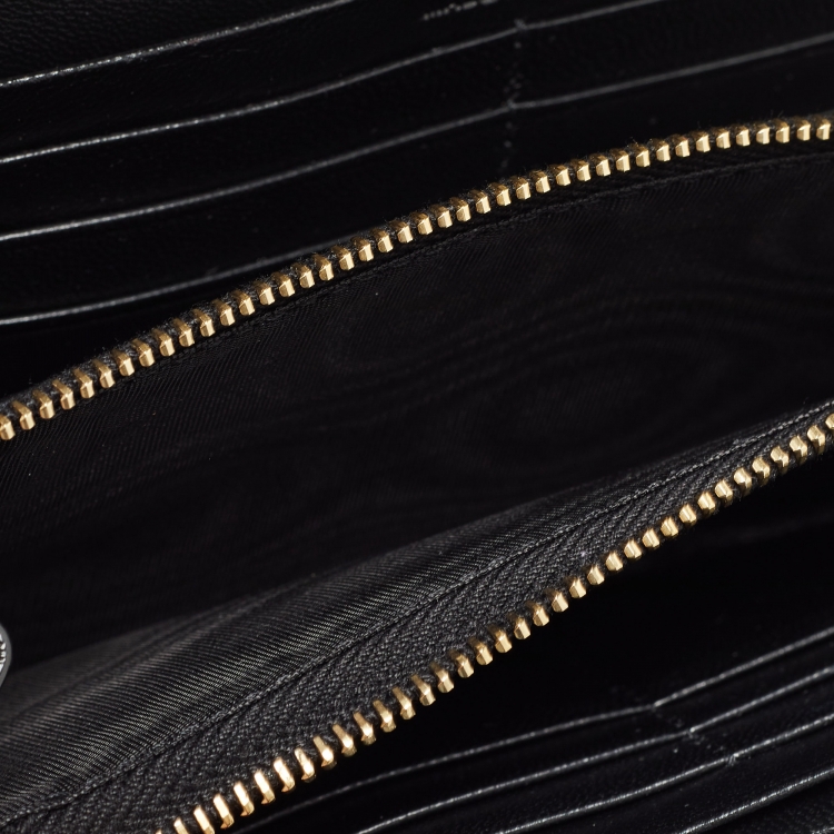 Pre Owned Saint Laurent Black Chevron Leather Envelope Wallet