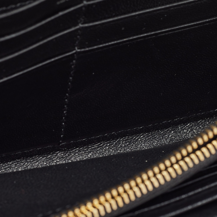 Pre Owned Saint Laurent Black Chevron Leather Envelope Wallet