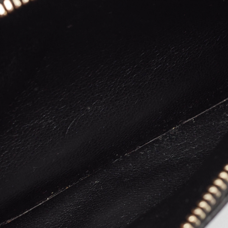 مملوكة مسبقًا Saint Laurent Black Matelassé Leather Envelope Wallet on Chain