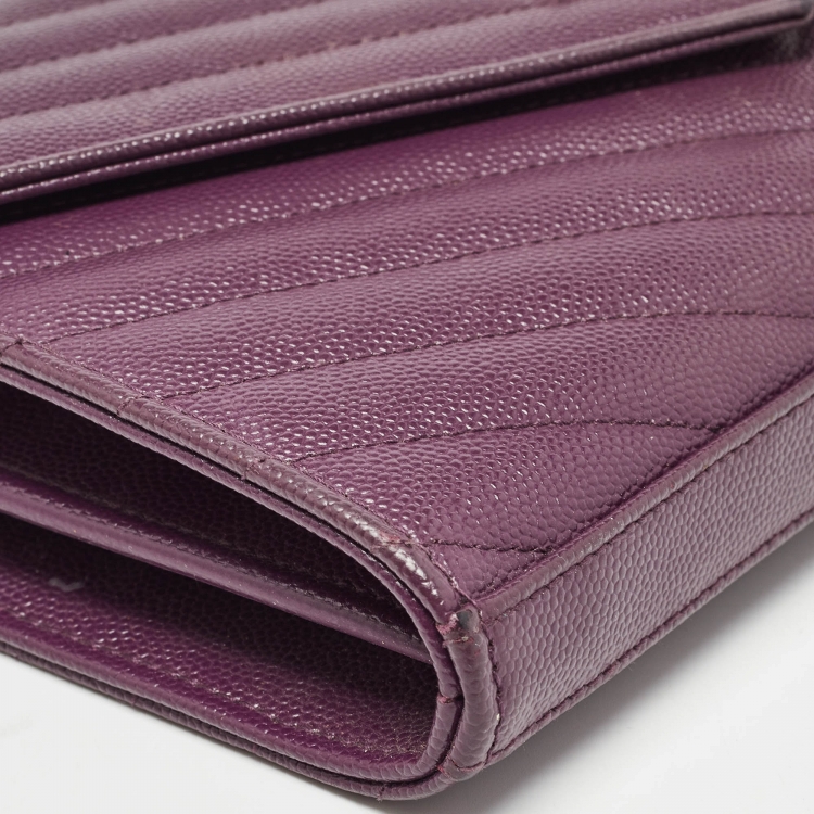مملوكة مسبقًا Saint Laurent Purple Matelassé Leather Monogram Envelope Wallet on Chain