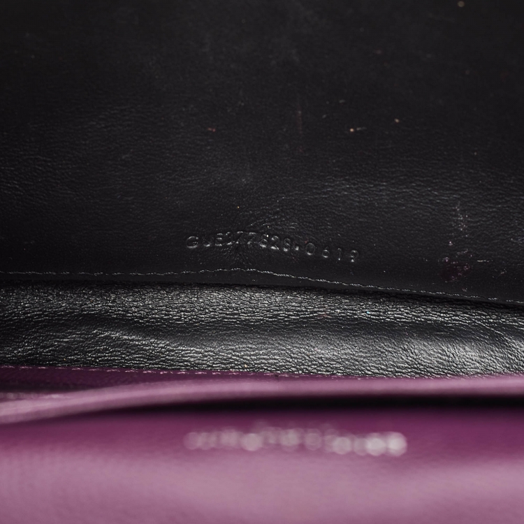 مملوكة مسبقًا Saint Laurent Purple Matelassé Leather Monogram Envelope Wallet on Chain