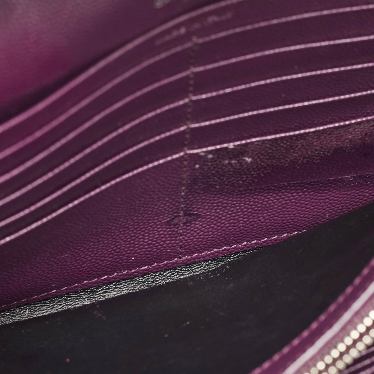 مملوكة مسبقًا Saint Laurent Purple Matelassé Leather Monogram Envelope Wallet on Chain
