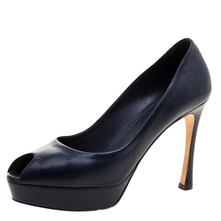 مملوكة مسبقًا Saint Laurent Navy Blue Leather Peep Toe Platform Pumps Size 36.5
