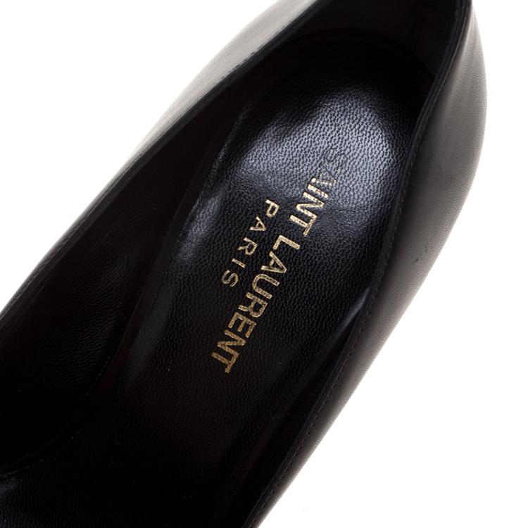 Pre Owned Saint Laurent Paris Black Studded Leather Janis Pointed Toe Pumps Size 37
