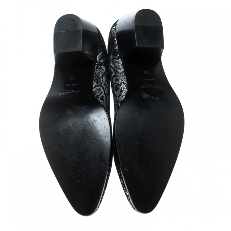 Pre Owned Saint Laurent Paris Black/Sliver Suede Ankle Boots Size 39