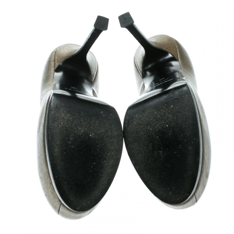 مملوكة مسبقًا Saint Laurent Paris Khaki Green Textured Leather Tribtoo Platform Pumps Size 38