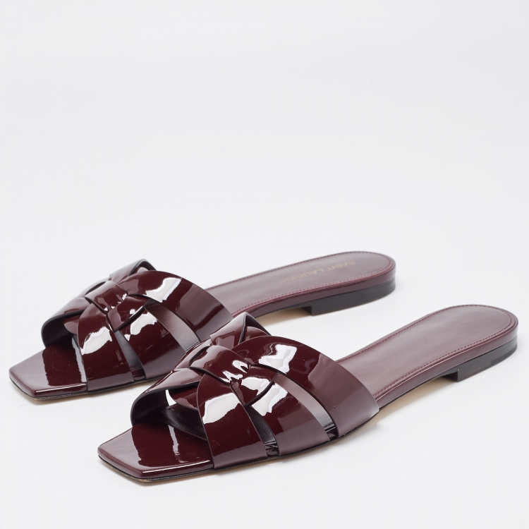 مملوكة مسبقًا Saint Laurent Burgundy Patent Leather Tribute Flat Slides Size 40
