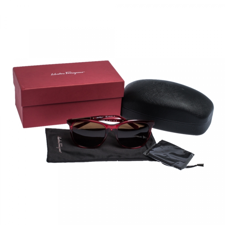 مملوكة مسبقًا Salvatore Ferragamo Dark Red SF888SR Beads Embellished Sunglasses