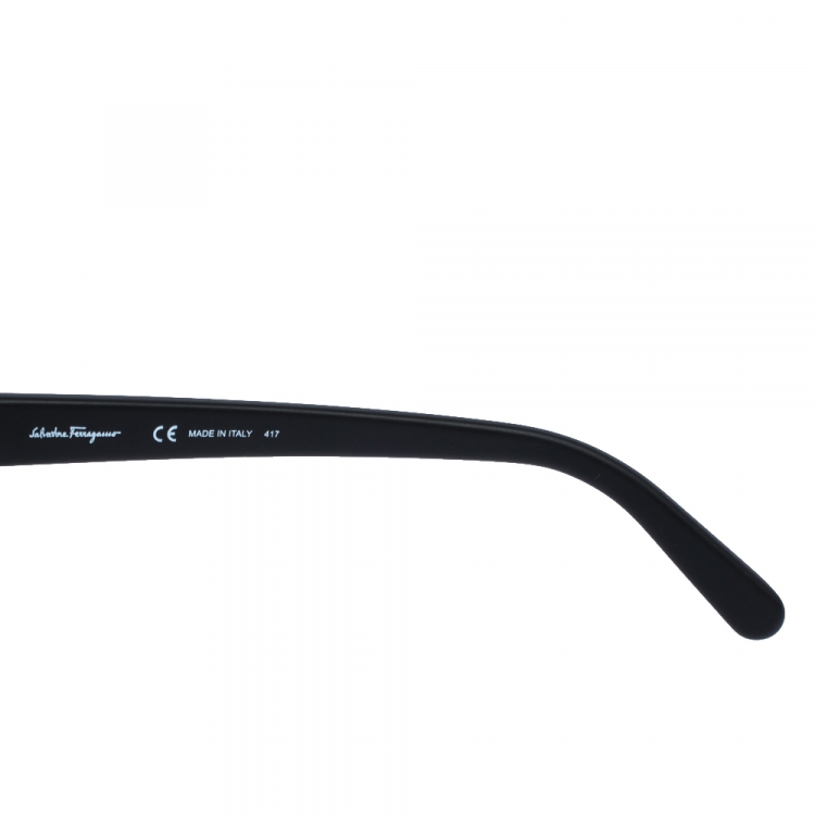 مملوكة مسبقًا Salvatore Ferragamo Black/Multicolor SF858S Gradient Printed Sunglasses