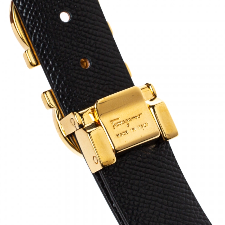 مملوكة مسبقًا Salvatore Ferragamo Off White/Black Leather Reversible Belt 95 CM