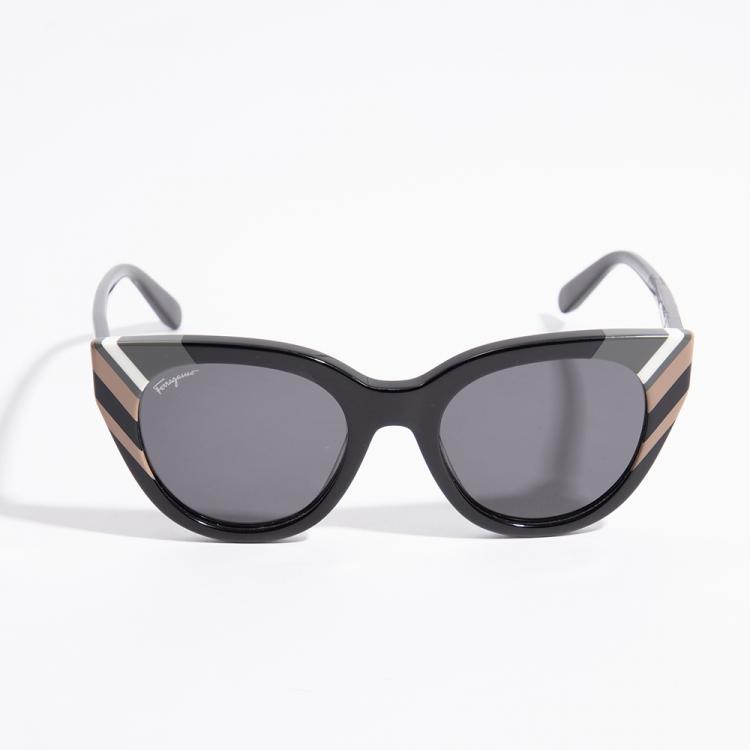 مملوكة مسبقًا Salvatore Ferragamo Black Clubmaster Sunglasses