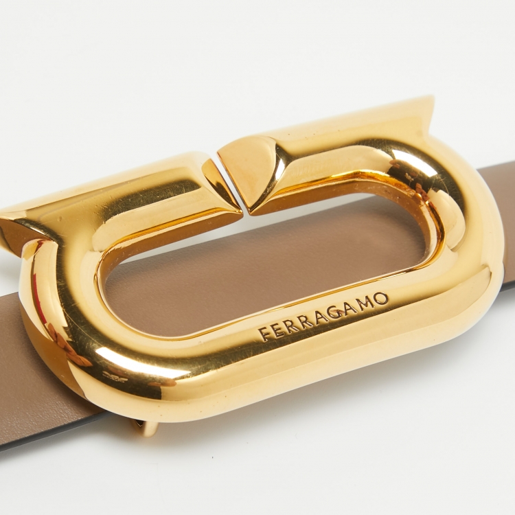مملوكة مسبقًا Salvatore Ferragamo Beige/Black Leather Donna Reversible Cut to Size Belt 
