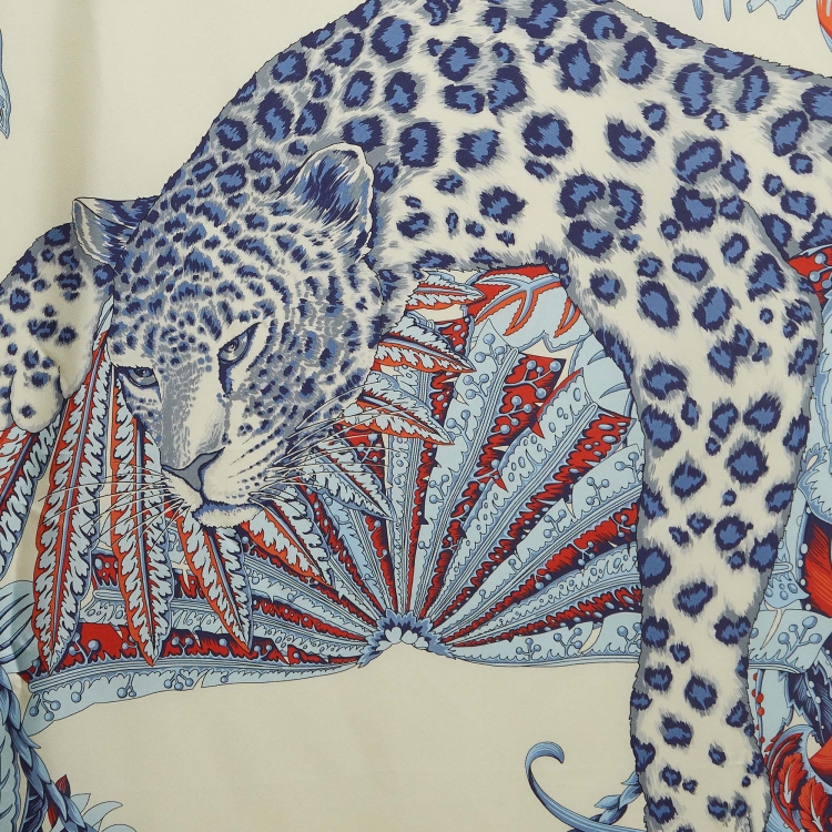 Pre Owned Salvatore Ferragamo Multicolor Togo Print Square Silk Scarf