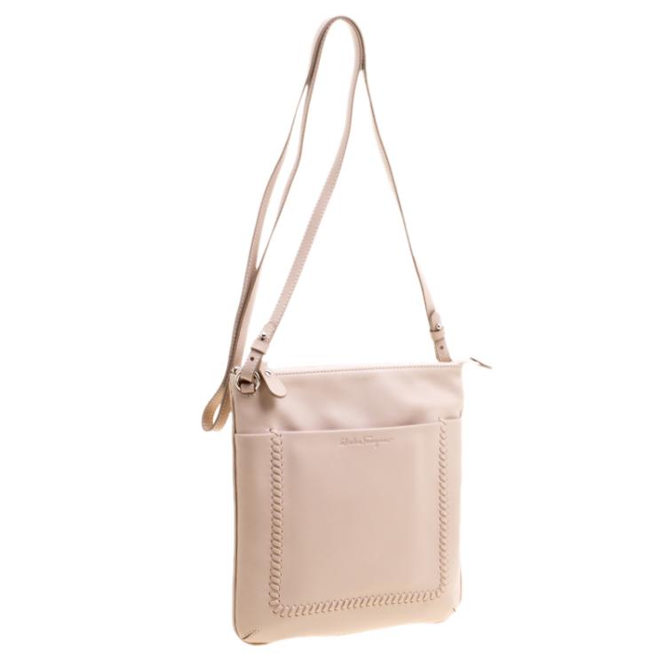 Pre Owned Salvatore Ferragamo Beige Leather Crossbody Bag