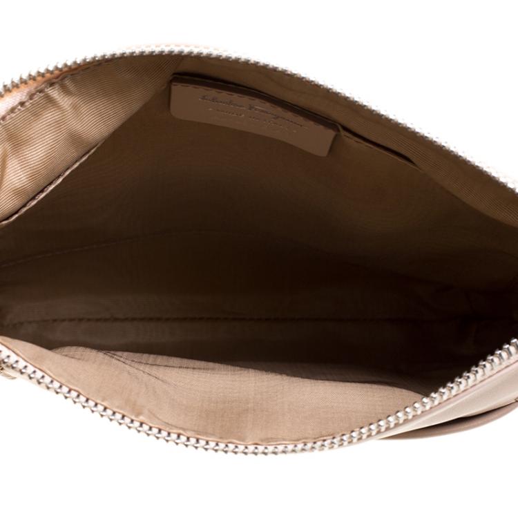 Pre Owned Salvatore Ferragamo Beige Leather Crossbody Bag