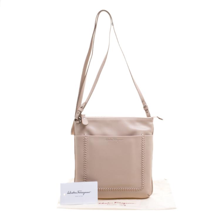 Pre Owned Salvatore Ferragamo Beige Leather Crossbody Bag