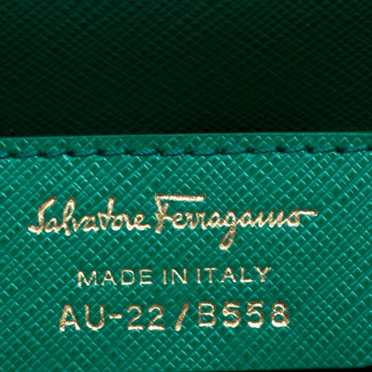 Pre Owned Salvatore Ferragamo Green Leather Ginny Shoulder Bag