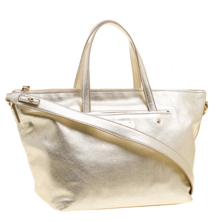 Pre Owned Salvatore Ferragamo Metallic Gold Leather Small Mika Tote