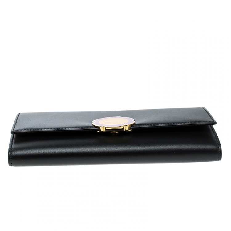 Pre Owned Salvatore Ferragamo Black Leather Flower Lock Continental Wallet