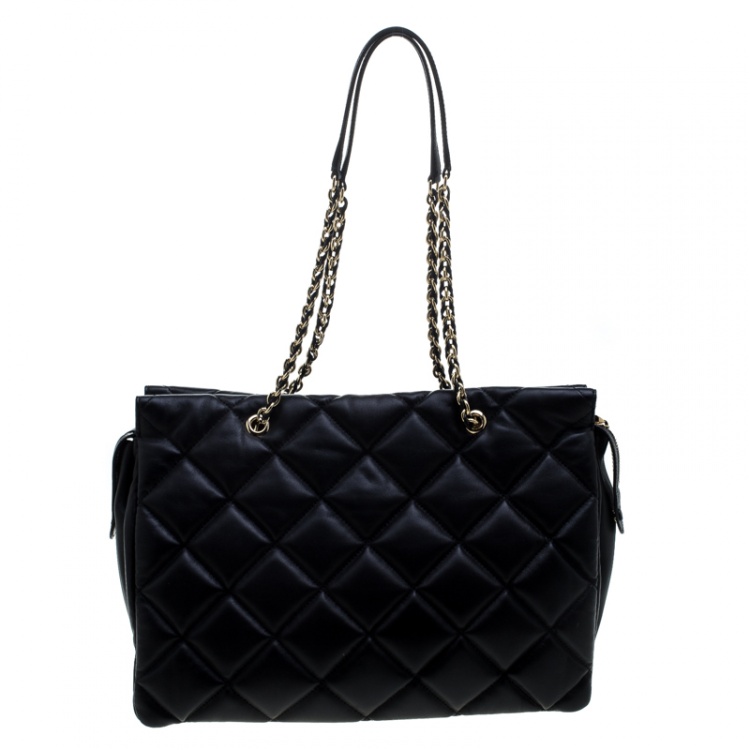 مملوكة مسبقًا Salvatore Ferragamo Black Quilted Leather Ginette Chain Shoulder Bag