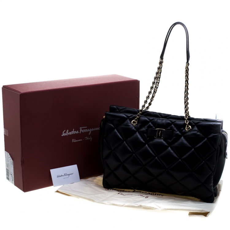 مملوكة مسبقًا Salvatore Ferragamo Black Quilted Leather Ginette Chain Shoulder Bag