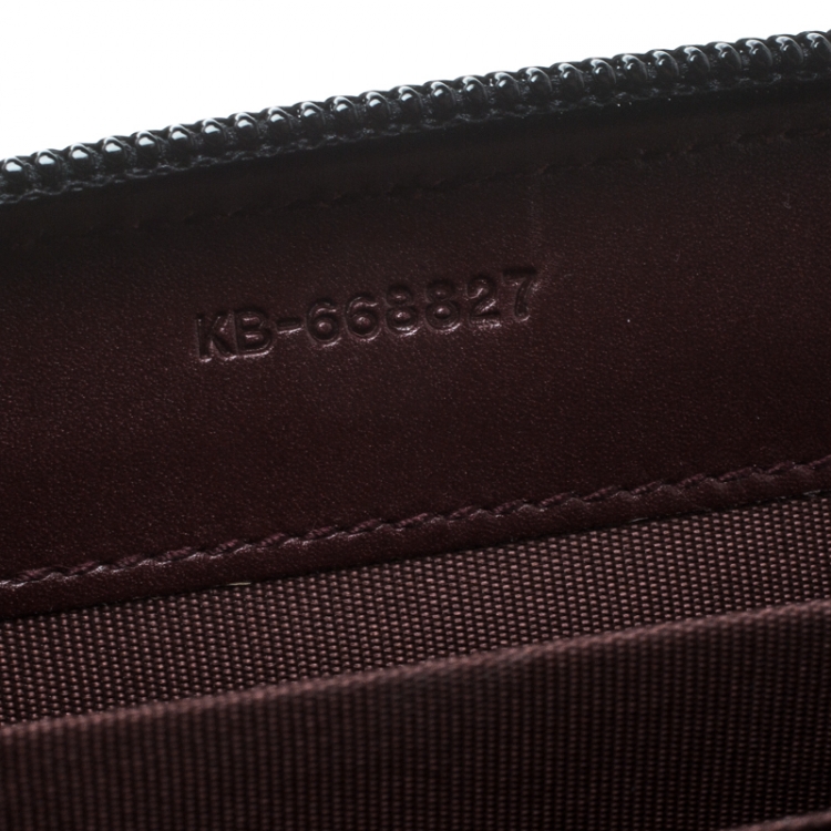 Pre Owned Salvatore Ferragamo Black Leather Logo Plaque Zip Around Wallet