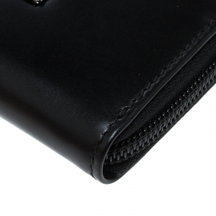 Pre Owned Salvatore Ferragamo Black Leather Logo Plaque Zip Around Wallet