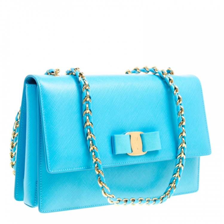 Pre Owned Salvatore Ferragamo Blue Leather Vara Shoulder Bag