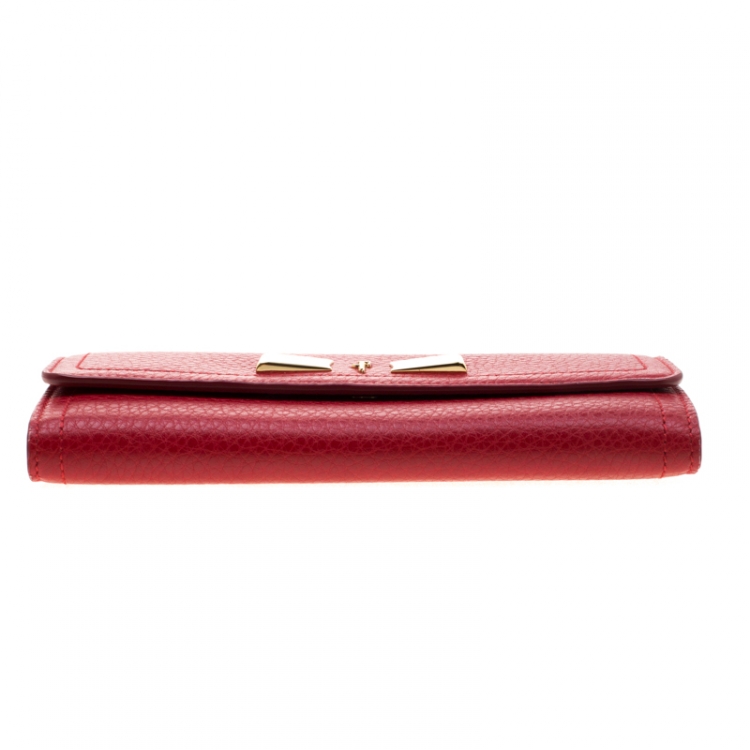 Pre Owned Salvatore Ferragamo Lipstick Leather Long Wallet