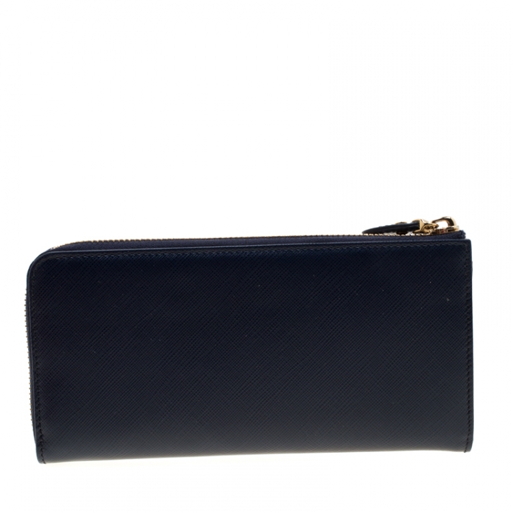 مملوكة مسبقًا Salvatore Ferragamo Blue Indie Kid Leather Double Gancio Zip Around Wallet