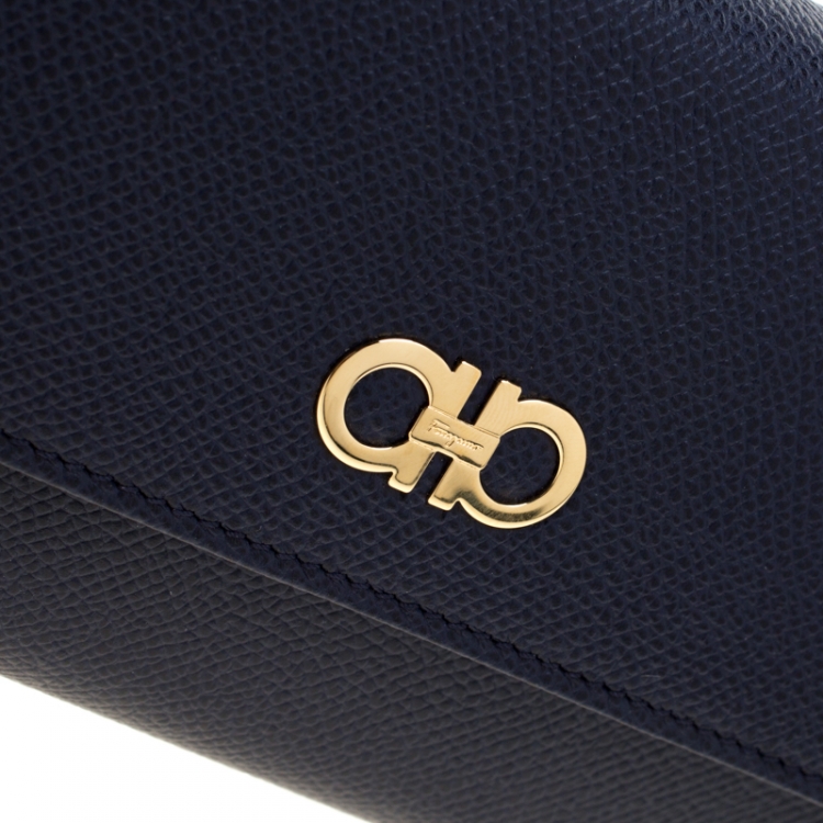 Pre Owned Salvatore Ferragamo Blue Leather Double Gancio Continental Wallet