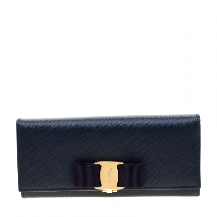 Pre Owned Salvatore Ferragamo Blue Leather Miss Vara Wallet