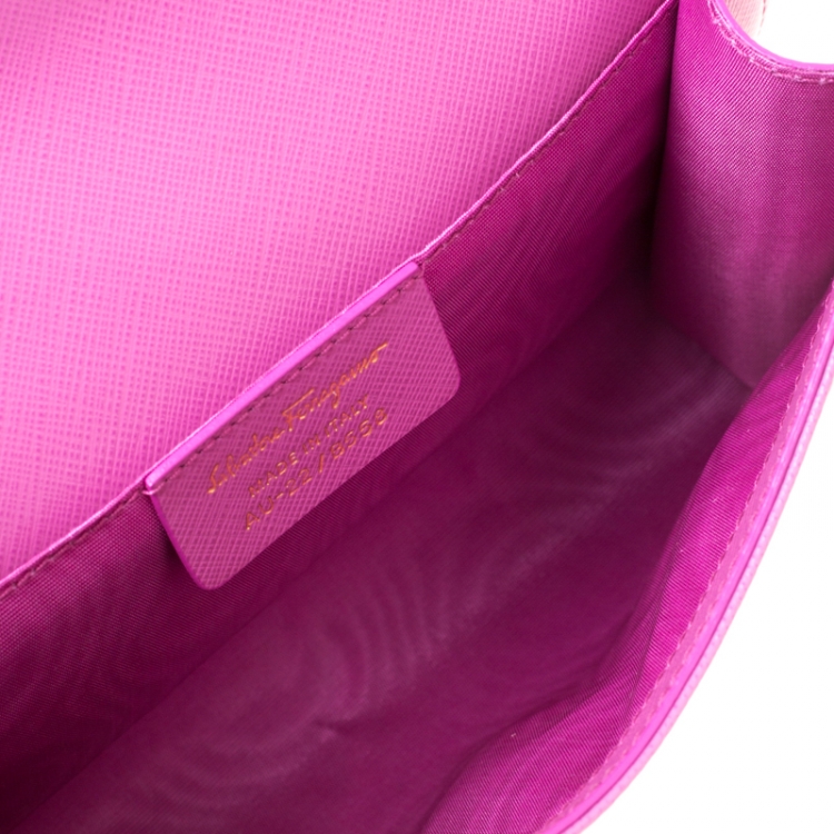 Pre Owned Salvatore Ferragamo Pink Saffiano Leather Crossbody Bag