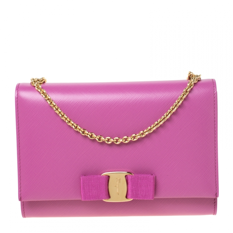 Pre Owned Salvatore Ferragamo Pink Saffiano Leather Crossbody Bag