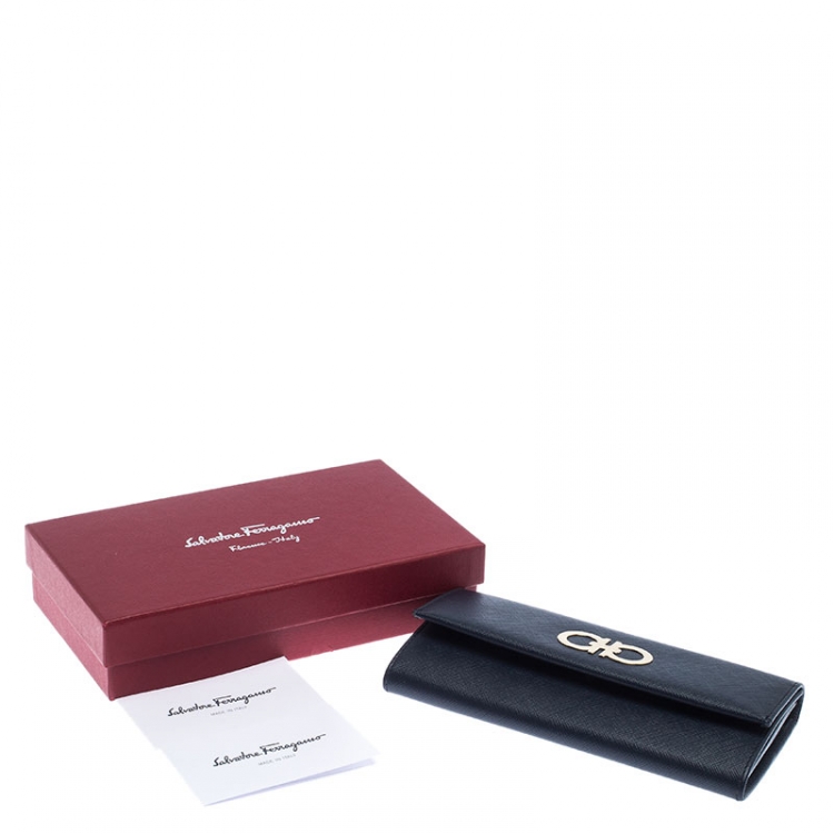 Pre Owned Salvatore Ferragamo Oxford Blue Leather Gancini Continental Wallet