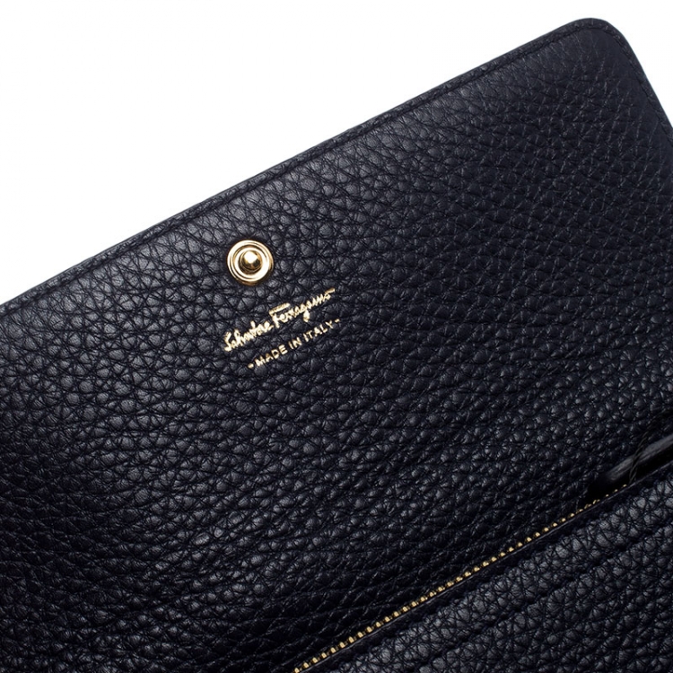 Pre Owned Salvatore Ferragamo Navy Blue Leather Flap Wallet
