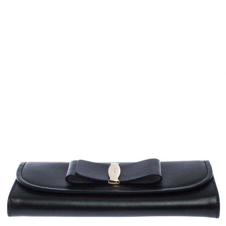 Pre Owned Salvatore Ferragamo Black Leather Bow Flap Wallet