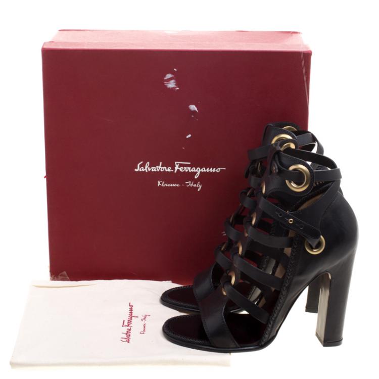 Pre Owned Salvatore Ferragamo Black Leather Shyla Gladiator Sandals Size 39.5