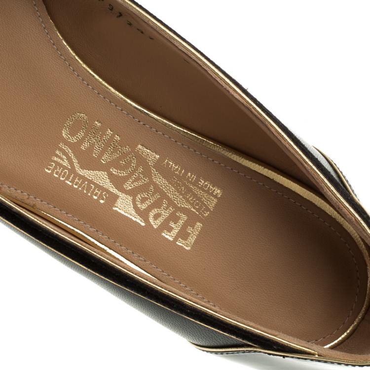 Pre Owned Salvatore Ferragamo Black Leather and Suede Missy Ballet Flats Size 38