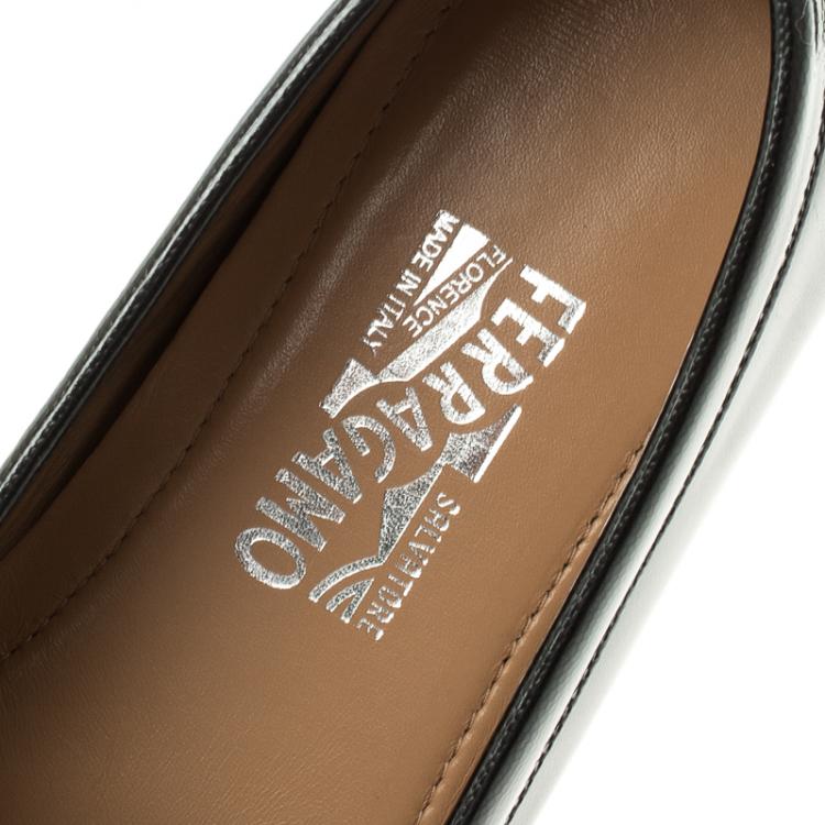 Pre Owned Salvatore Ferragamo Black Patent Pebbled Leather Saba Loafers Size 41