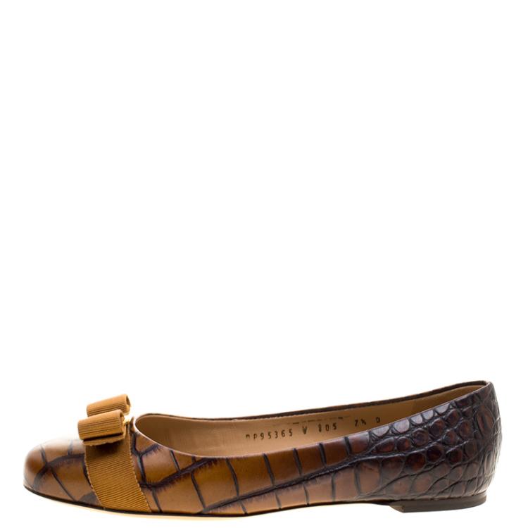 Pre Owned Salvatore Ferragamo Copper Brown Embossed Alligator Leather Varina Ballet Flats Size 38