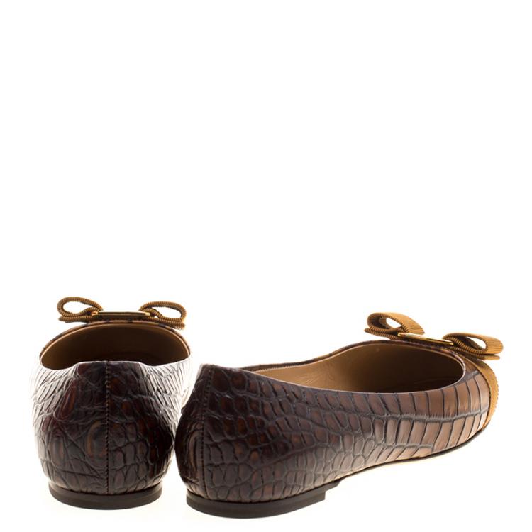 Pre Owned Salvatore Ferragamo Copper Brown Embossed Alligator Leather Varina Ballet Flats Size 38