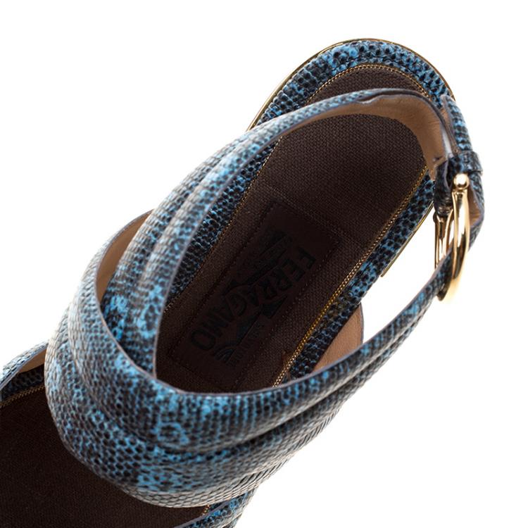 Pre Owned Salvatore Ferragamo Blue Lizard Embossed Leather Magritta Cross Strap Flat Thong Sandals Size 39
