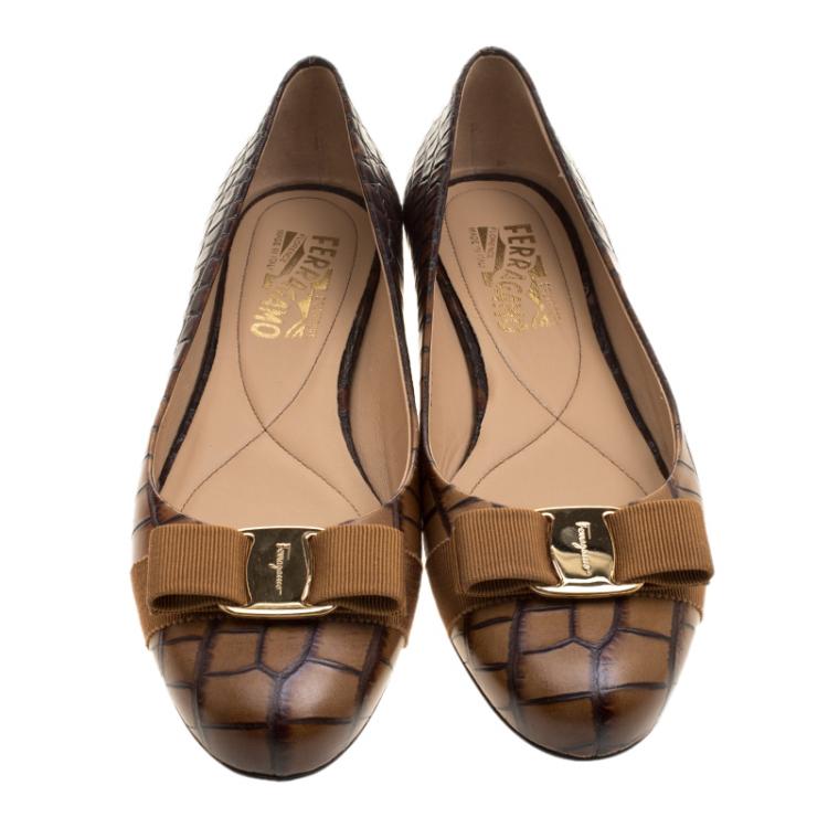 Pre Owned Salvatore Ferragamo Brown Ombre Alligator Embossed Leather Varina Ballet Flats Size 38.5