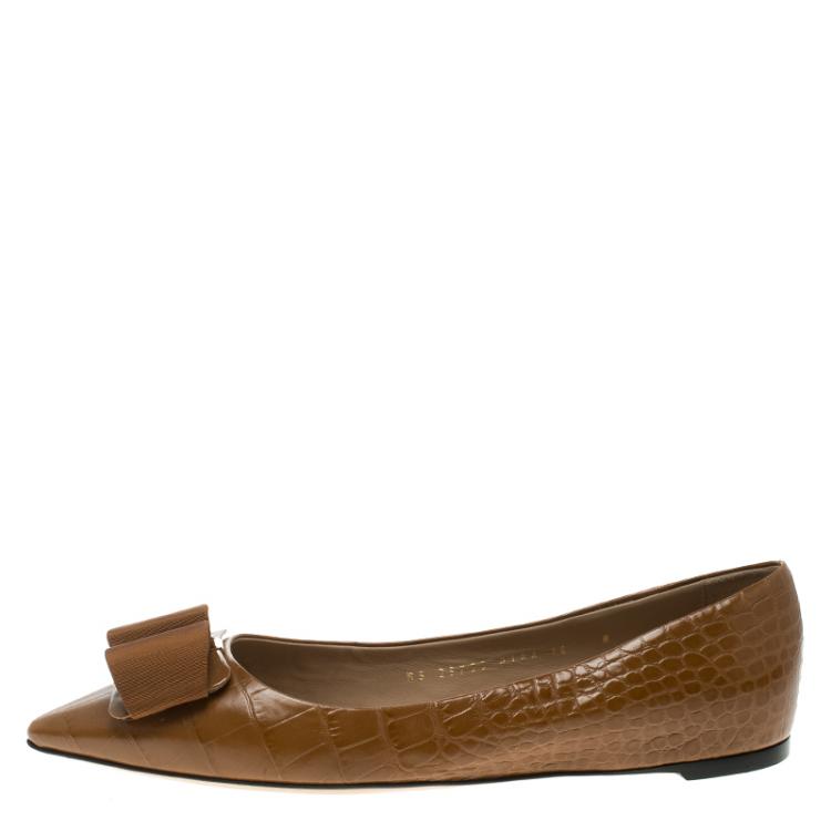 Pre Owned Salvatore Ferragamo Brown Croc Embossed Leather Mimi Pointed Toe Flats Size 40.5