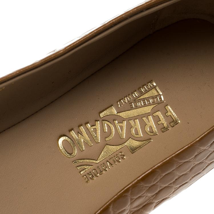 Pre Owned Salvatore Ferragamo Brown Croc Embossed Leather Mimi Pointed Toe Flats Size 40.5