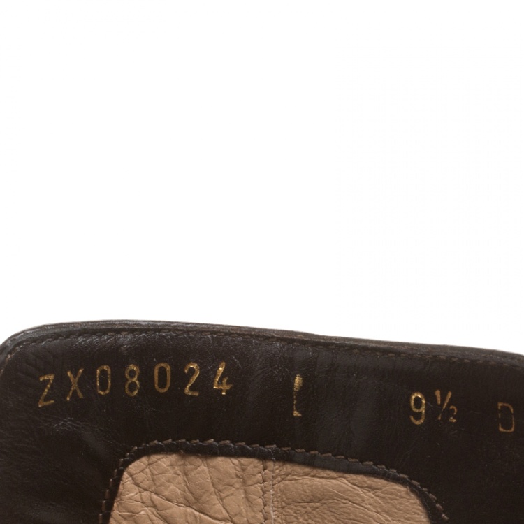 Pre Owned Salvatore Ferragamo Brown Leather Nume Glass Pointed Toe Booties Size 40