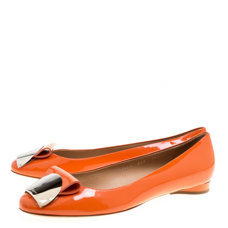Pre Owned Salvatore Ferragamo Orange Patent Leather Posi Flats Size 41