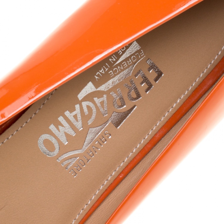 Pre Owned Salvatore Ferragamo Orange Patent Leather Posi Flats Size 41