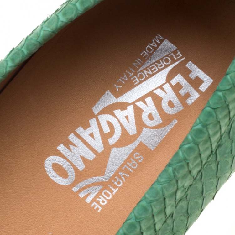 Pre Owned Salvatore Ferragamo Women Green Python Leather Mason Gancio Bit Loafers Size 40.5